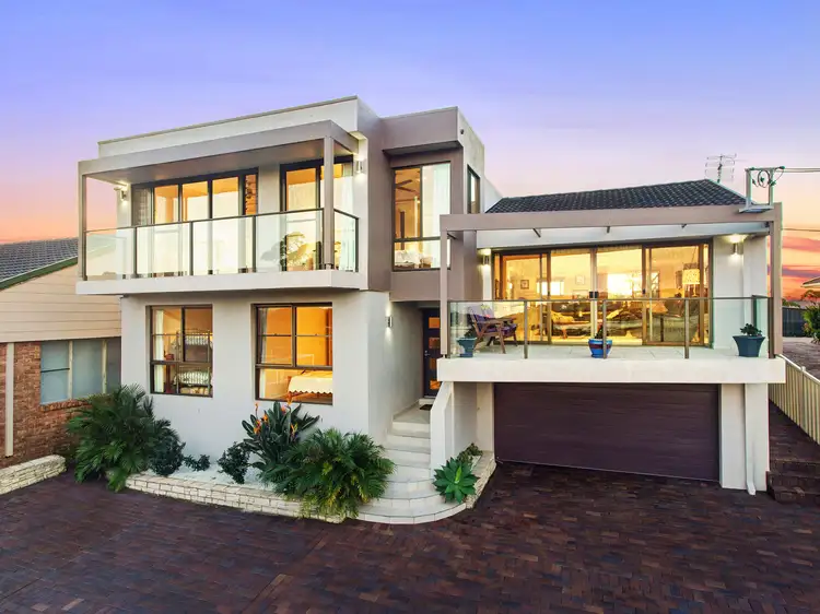 87 Daley Avenue, Daleys Point NSW 2257