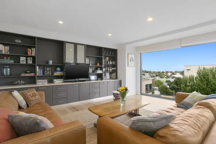 2/9-11 The Parade, Ocean Grove VIC 3226