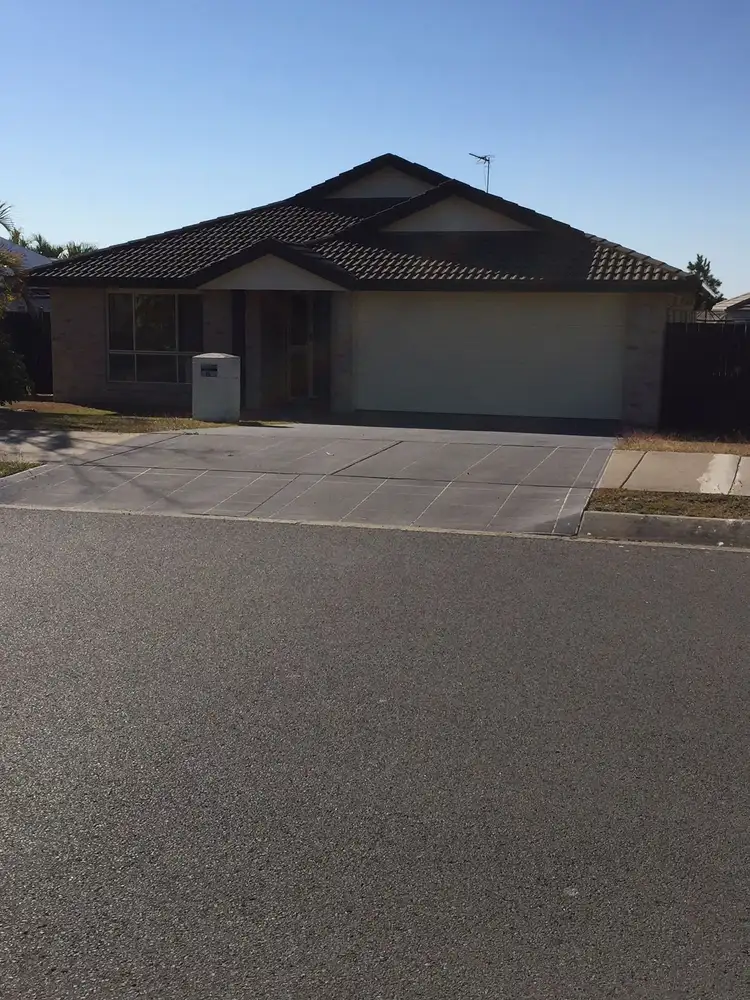 Second view of Homely house listing, 16 Bayridge Heights Drive, Nikenbah QLD 4655