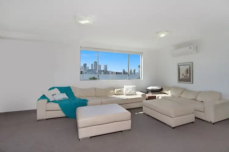 Fifth view of Homely unit listing, 52/1 Gaven Crescent, Mermaid Beach QLD 4218