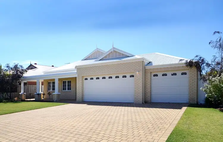Sixth view of Homely house listing, 4 Kerries Link, The Vines WA 6069