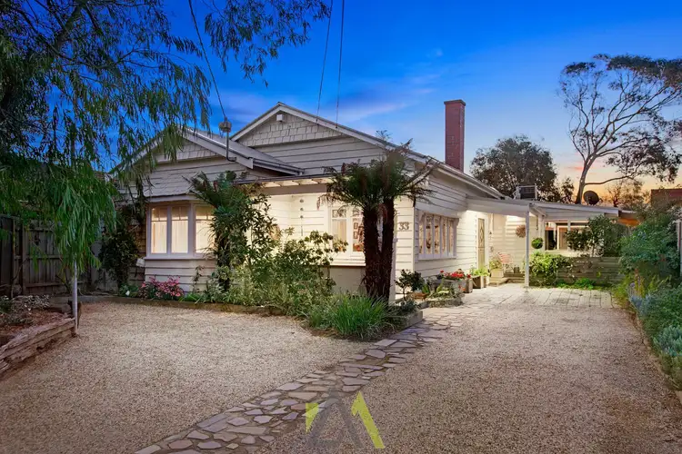 33 Catherine Avenue, Chelsea VIC 3196