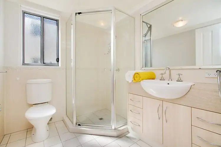 Sixth view of Homely apartment listing, 8/160 High Street, Southport QLD 4215