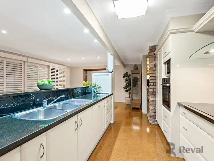 Sixth view of Homely house listing, 10 Belfairs Street, Robertson QLD 4109