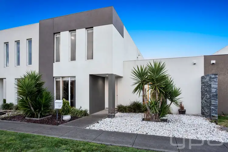 91 Signature Boulevard, Sanctuary Lakes VIC 3030