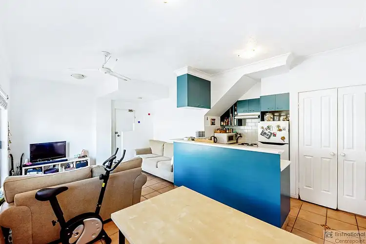 Sixth view of Homely apartment listing, 5/8 St Kilda Avenue, Broadbeach QLD 4218