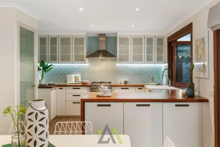 Fourth view of Homely house listing, 4 Lefevre Court, Frankston VIC 3199