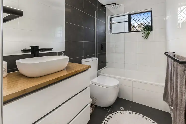 Sixth view of Homely unit listing, 7/29 Bellevue Terrace, St Lucia QLD 4067