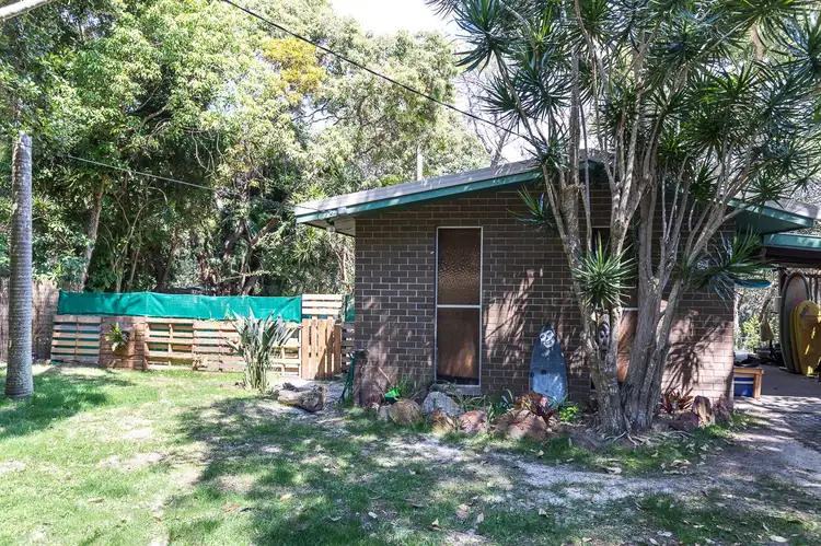Second view of Homely house listing, 32 Billa St, Point Lookout QLD 4183