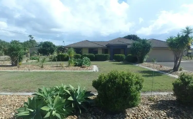 17 Zorzan Dr, Gooburrum QLD 4670