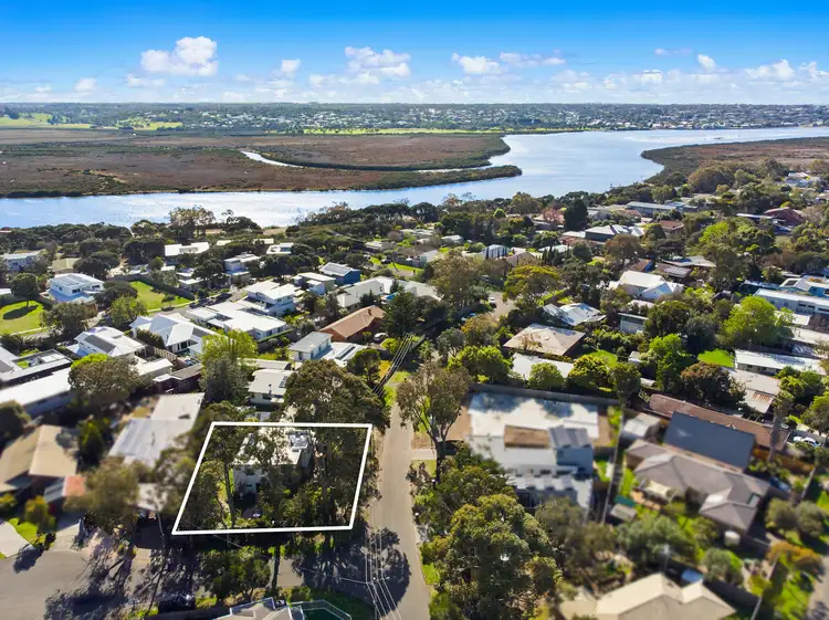 39 Wattlebird Crescent, Barwon Heads VIC 3227