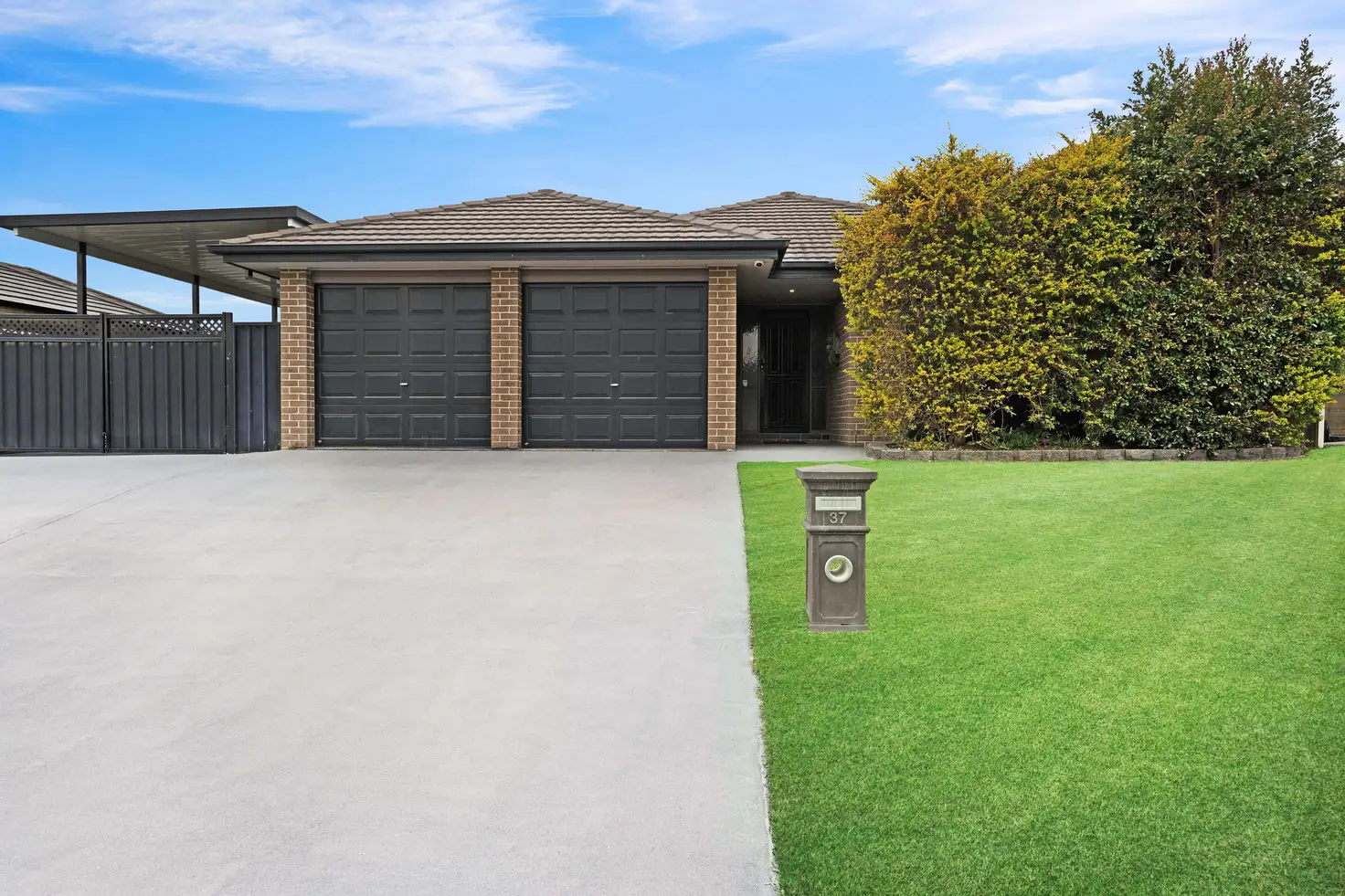 Main view of Homely house listing, 37 Strutt Crescent, Metford NSW 2323