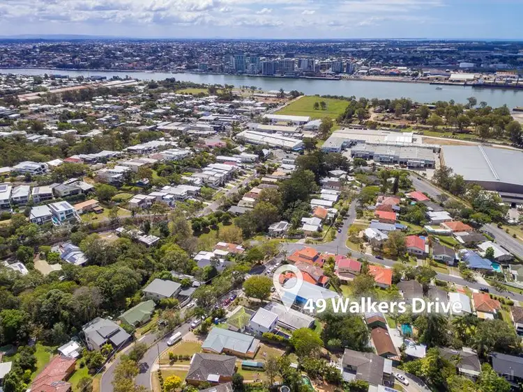 49 Walkers Drive, Balmoral QLD 4171
