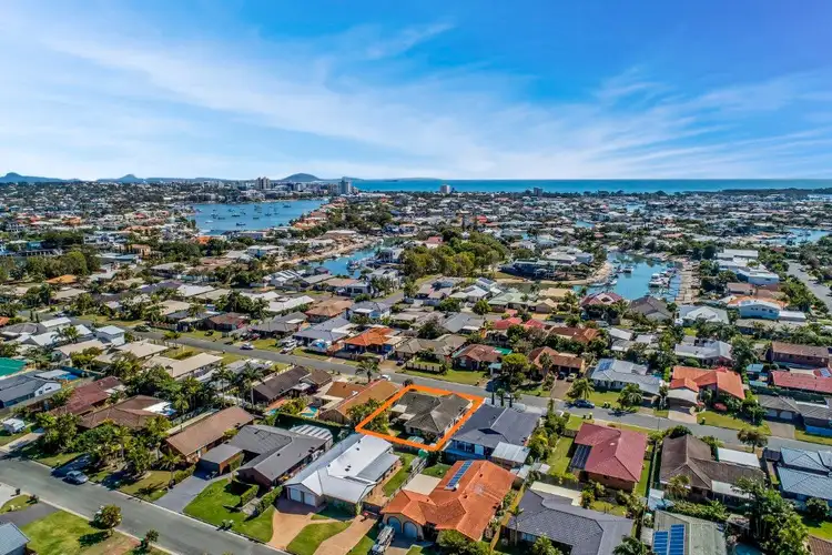 Second view of Homely house listing, 8 Murrindi Street, Minyama QLD 4575