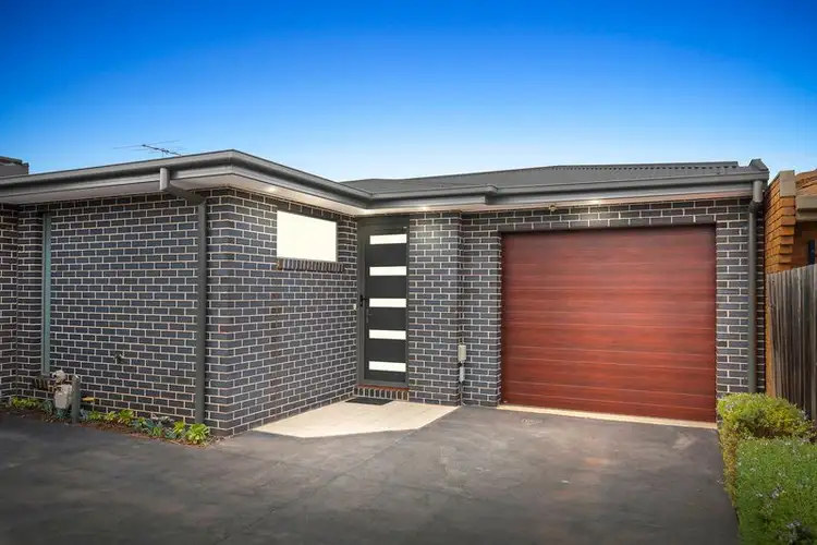 3/30 Bowes Avenue, Airport West VIC 3042