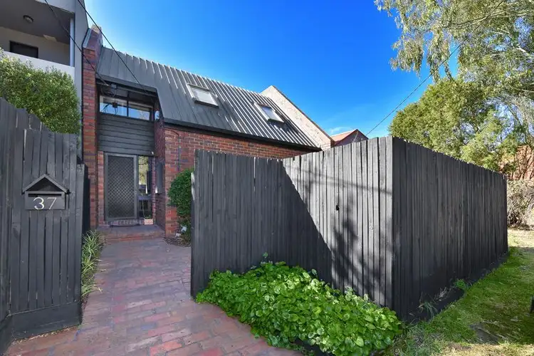 37 Hilda Street, Essendon VIC 3040