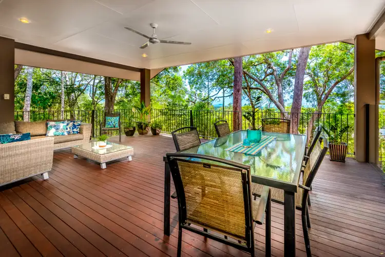 61 Leonard St, Kewarra Beach QLD 4879