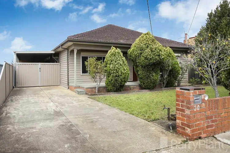 20 Marcia Street, Sunshine West VIC 3020