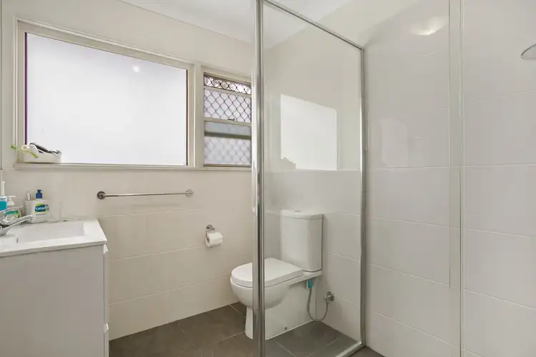 Fifth view of Homely unit listing, 3/24 Twelfth Avenue, St Lucia QLD 4067