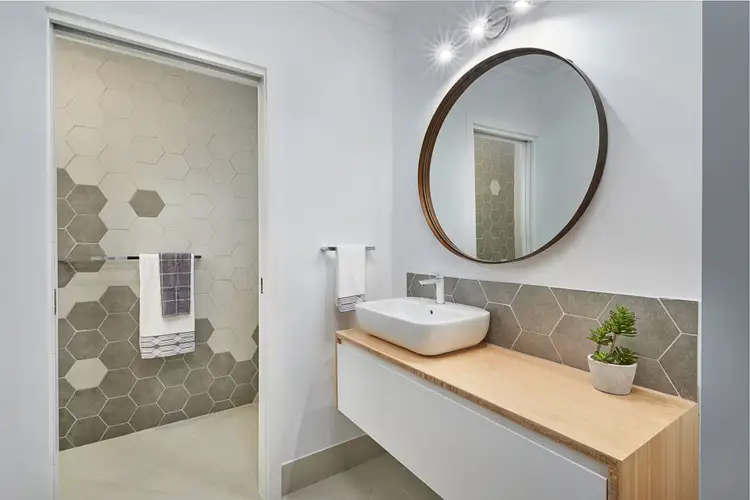 Sixth view of Homely house listing, 7 Morris Crescent, Gobbagombalin NSW 2650