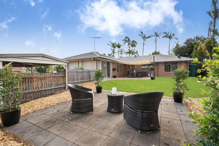 9 Cheviot Place, Sinnamon Park QLD 4073