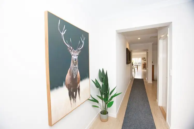 Second view of Homely house listing, 6 Durack Circuit, Boorooma NSW 2650