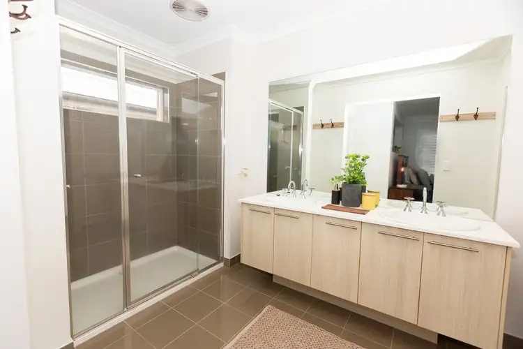 Fifth view of Homely house listing, 6 Durack Circuit, Boorooma NSW 2650