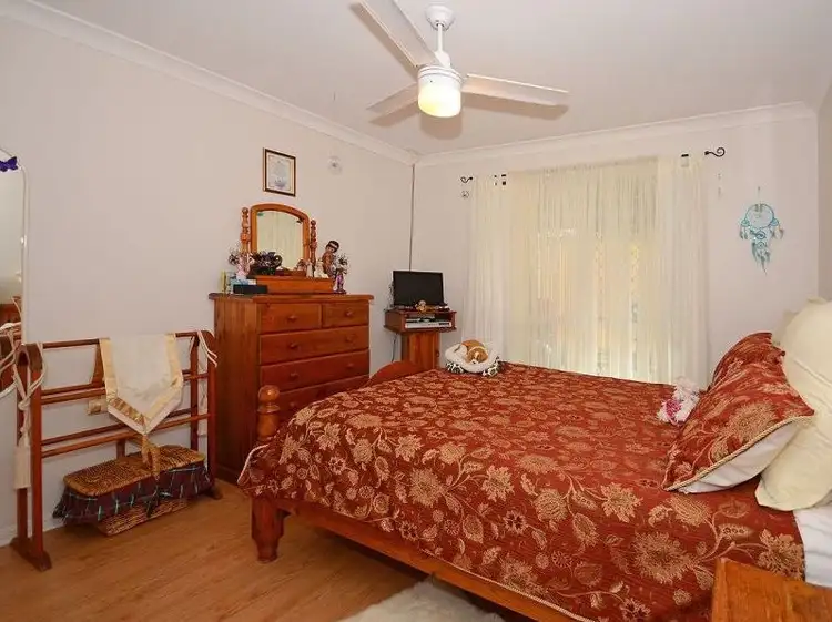 Fifth view of Homely villa listing, 7/14 Beach Road, Pialba QLD 4655
