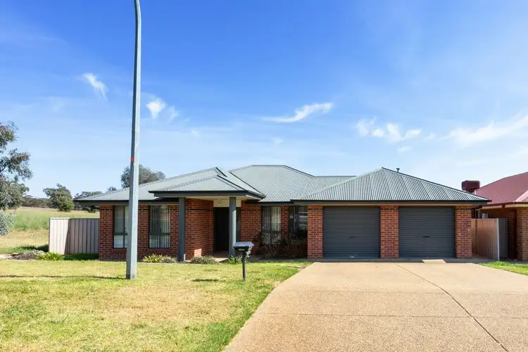 Main view of Homely house listing, 129 Yentoo Drive, Glenfield Park NSW 2650