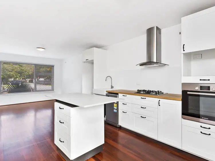Main view of Homely unit listing, 3/57 Troy Terrace, Jolimont WA 6014