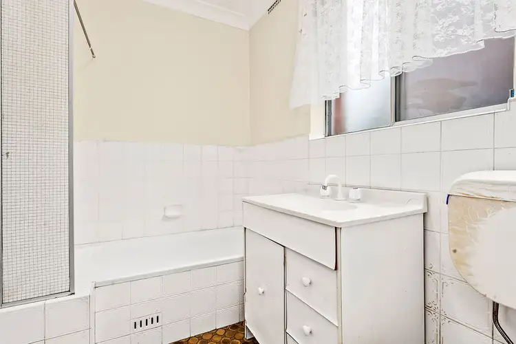 Fourth view of Homely unit listing, 2/32 French Street, Kogarah NSW 2217