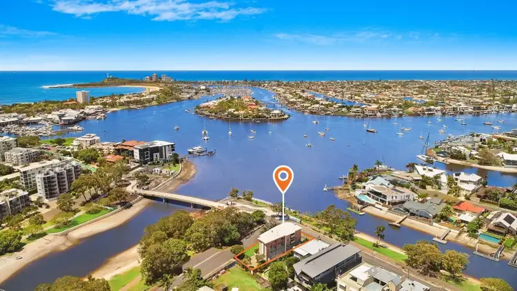 2/7 Bindaree Crescent, Mooloolaba QLD 4557