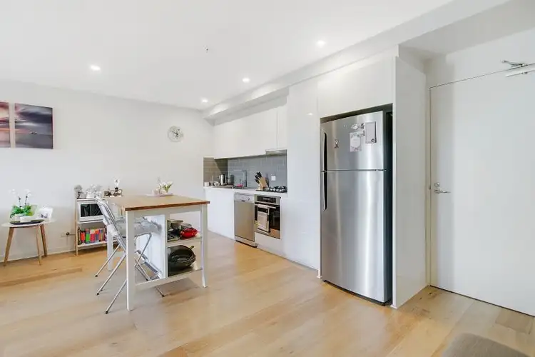 Fourth view of Homely apartment listing, Level 1 5/8 Ebdale Street, Frankston VIC 3199