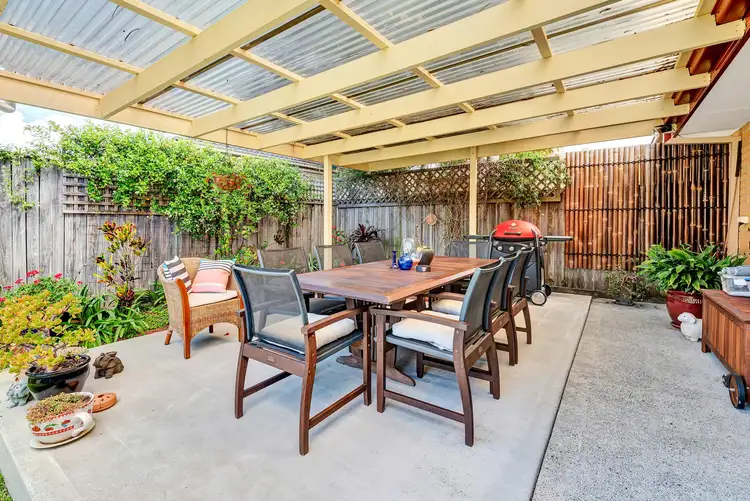 Main view of Homely semi-detached listing, 2/6 Dauphin Crescent, Merrimac QLD 4226
