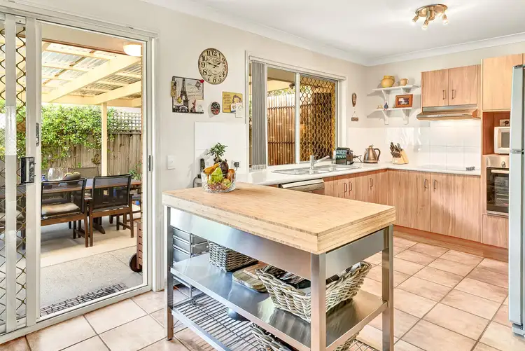Second view of Homely semi-detached listing, 2/6 Dauphin Crescent, Merrimac QLD 4226