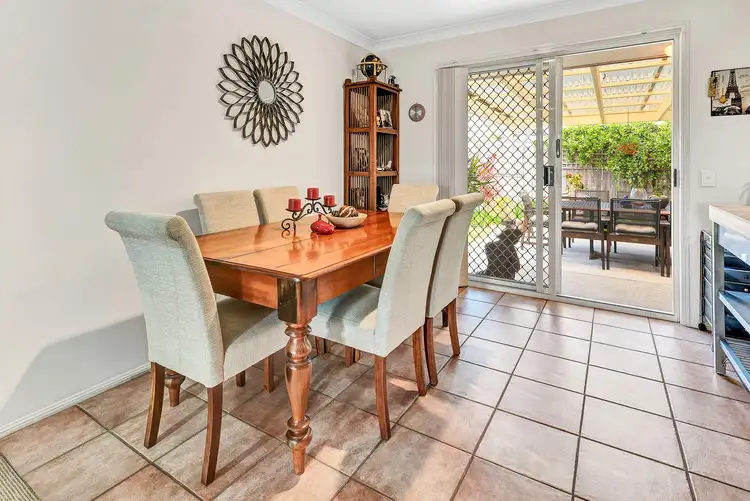 Sixth view of Homely semi-detached listing, 2/6 Dauphin Crescent, Merrimac QLD 4226