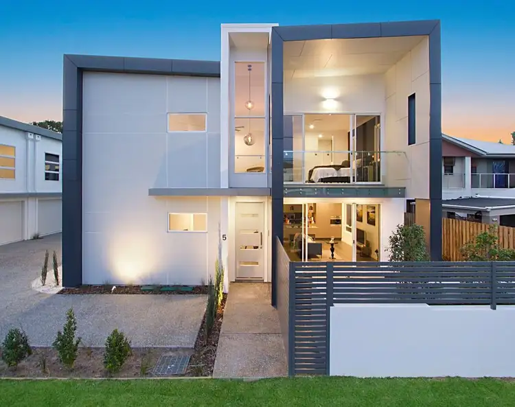 4/14 Mason Street, Southport QLD 4215