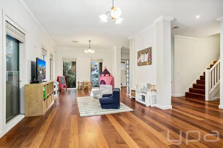 Seventh view of Homely house listing, 8 Viewbank Court, Sanctuary Lakes VIC 3030
