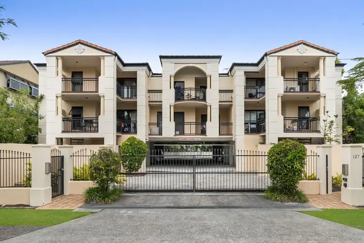 Main view of Homely unit listing, 9/127 Macquarie St, St Lucia QLD 4067