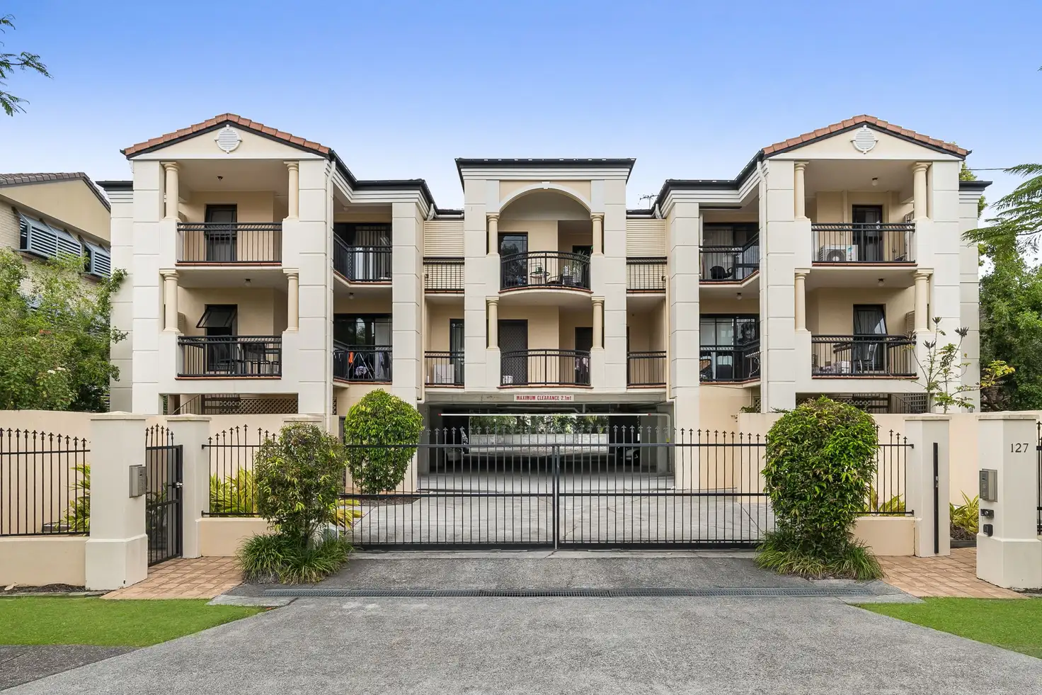 Main view of Homely unit listing, 9/127 Macquarie St, St Lucia QLD 4067