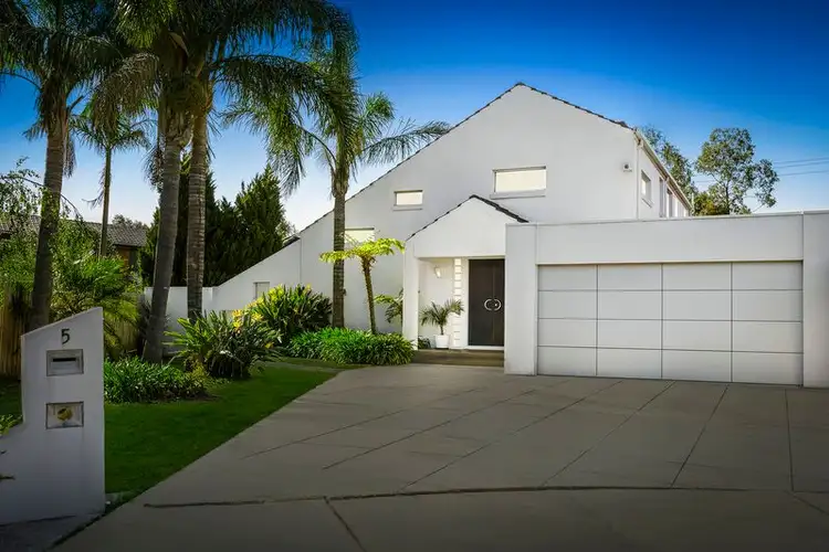 5 Lisa Court, Avondale Heights VIC 3034