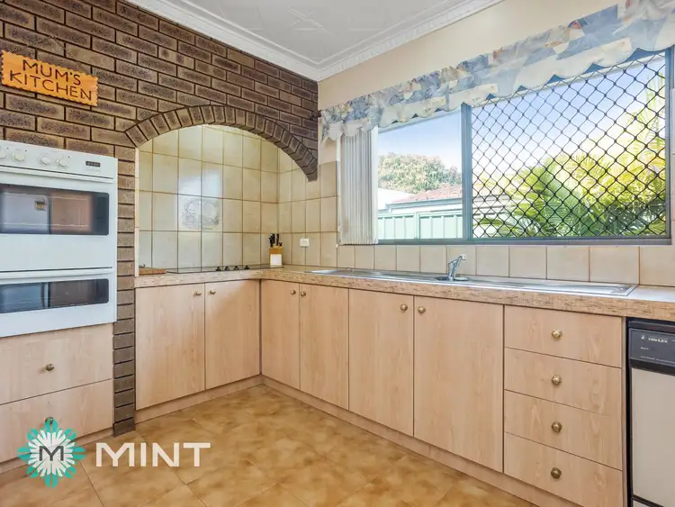 Sixth view of Homely house listing, 28 Petterson Avenue, Kardinya WA 6163