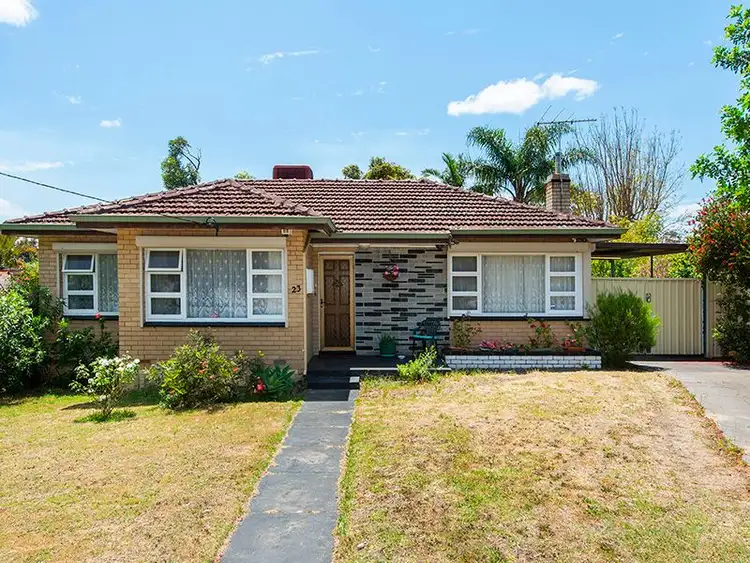 23 Stevens Road, High Wycombe WA 6057
