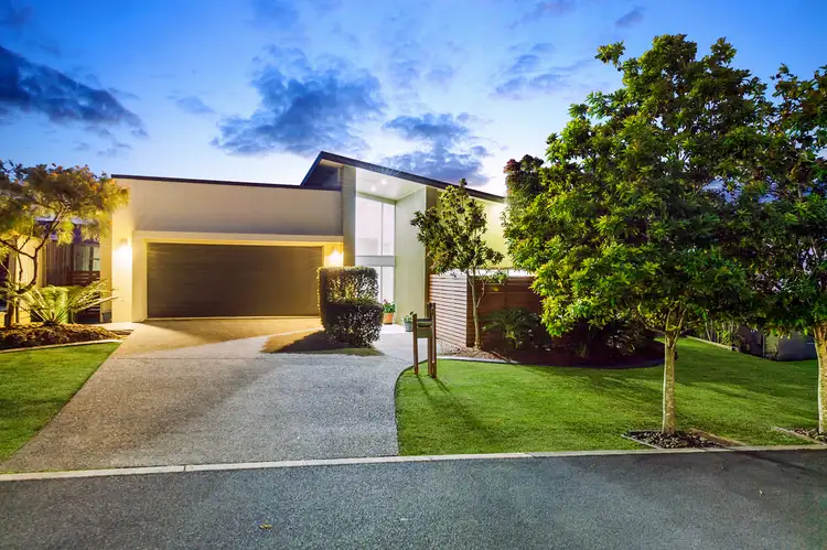 10 Scenic Crescent, Coomera QLD 4209