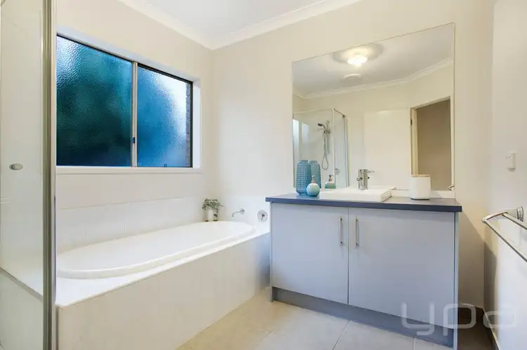 Fifth view of Homely house listing, 86 Rose Grange Boulevard, Tarneit VIC 3029
