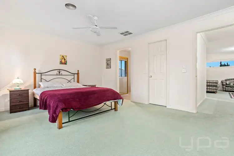 Fourth view of Homely house listing, 17 Crystal Court, Sanctuary Lakes VIC 3030