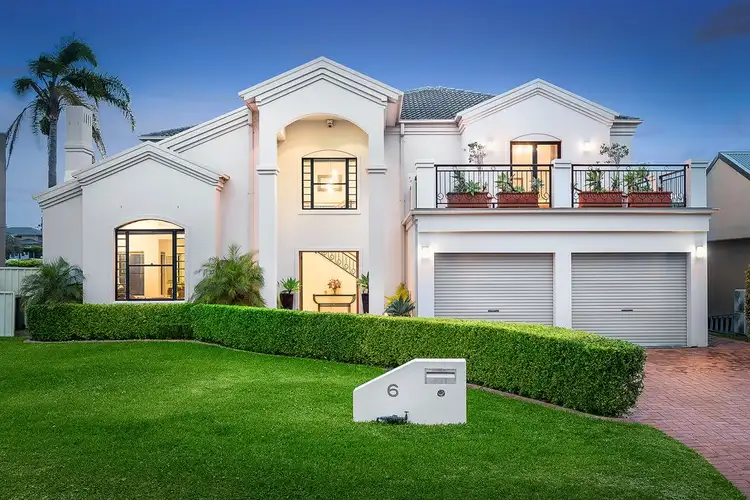 6 Wollondilly Place, Sylvania Waters NSW 2224