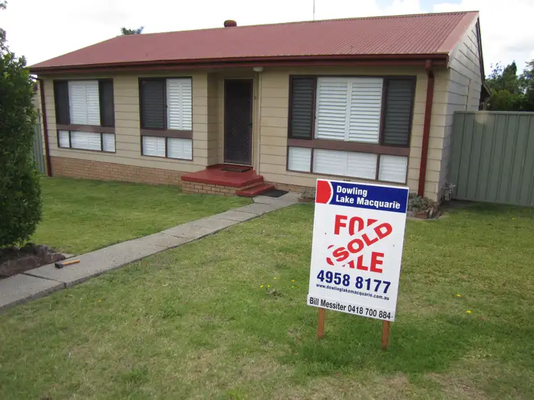 8 Orlong Close, Edgeworth NSW 2285