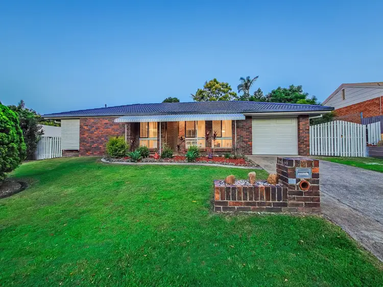 32 Twynam Street, Belmont QLD 4153