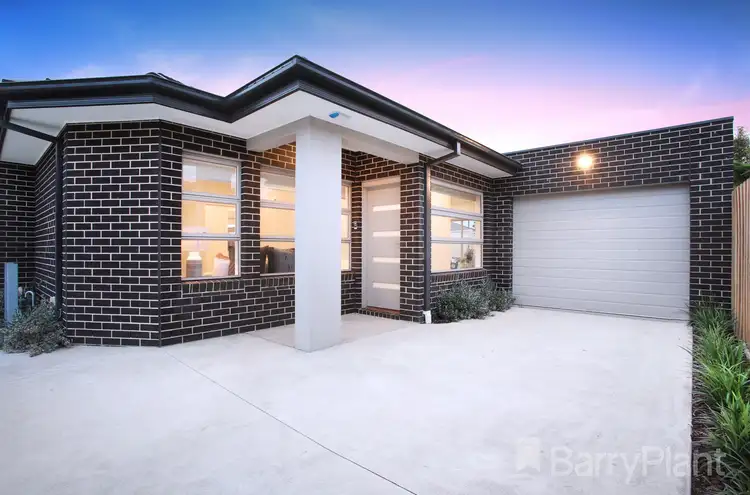 2/63 Chelsey Street, Ardeer VIC 3022